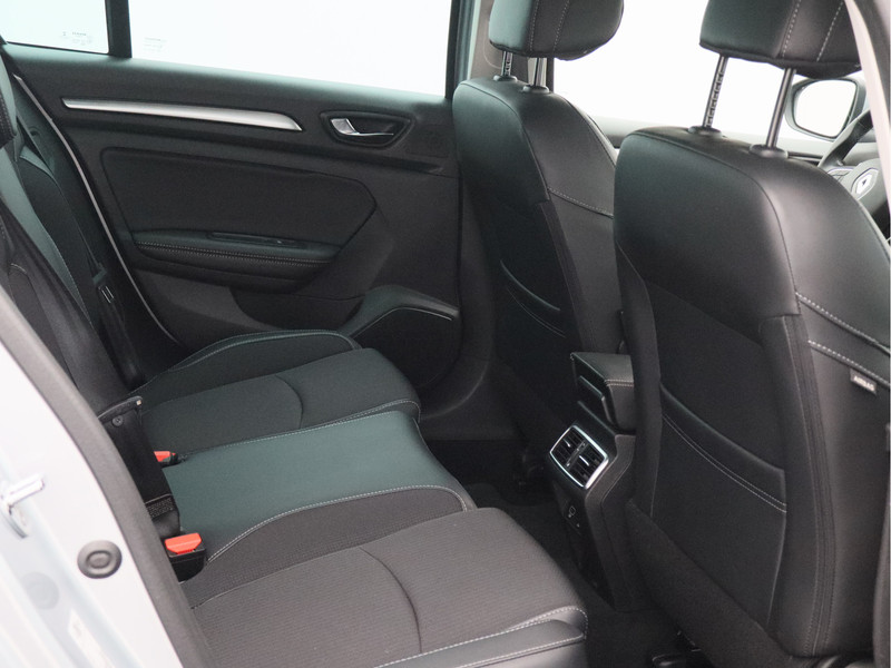 Renault Megane E-Tech Estate 1.6 Plug-In Hybrid 160 Intens/ lage km/ zeer mooi!