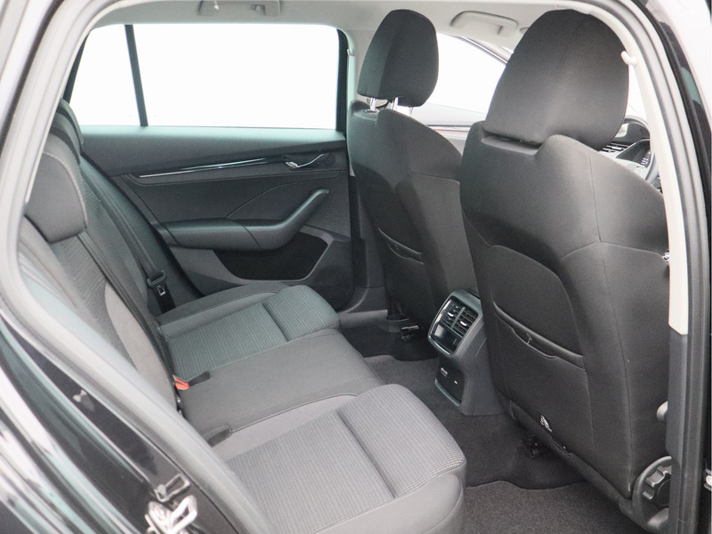 Škoda Octavia Combi 1.0 TSI Business Edition/ lage km/ zeer mooi!