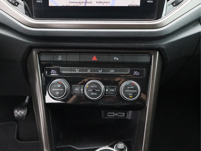 Volkswagen T-Roc 1.0 TSI Style/ achteruitrijcamera/ lage km/ zeer mooi!