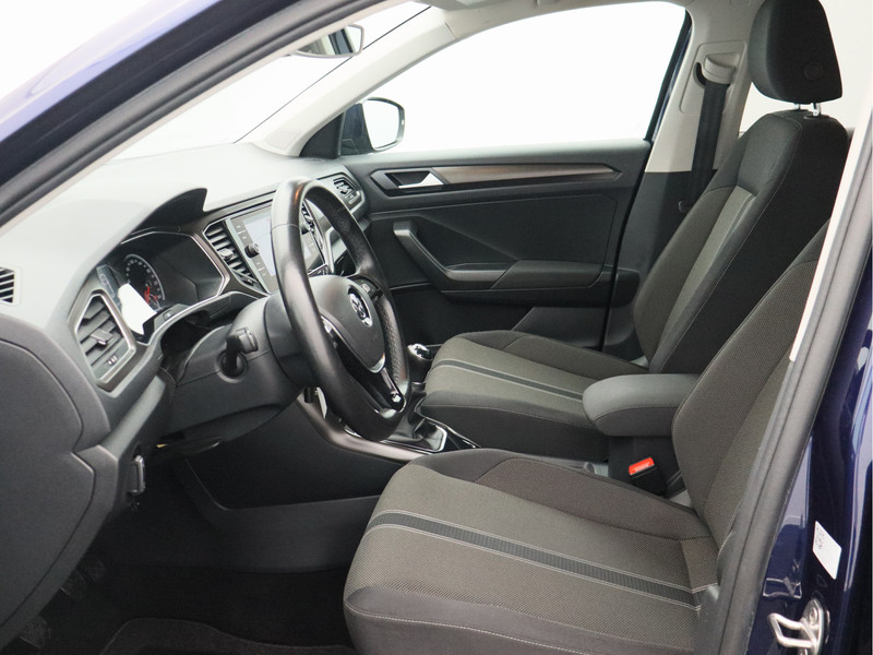 Volkswagen T-Roc 1.0 TSI Style/ achteruitrijcamera/ lage km/ zeer mooi!