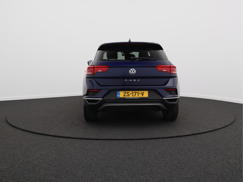 Volkswagen T-Roc 1.0 TSI Style/ achteruitrijcamera/ lage km/ zeer mooi!