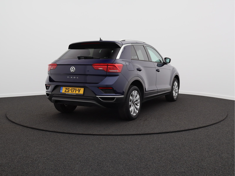Volkswagen T-Roc 1.0 TSI Style/ achteruitrijcamera/ lage km/ zeer mooi!