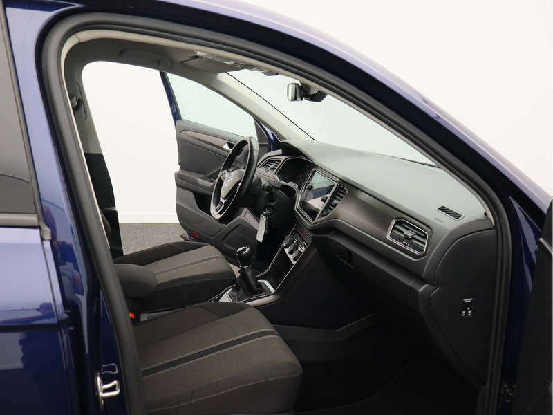 Volkswagen T-Roc 1.0 TSI Style/ achteruitrijcamera/ lage km/ zeer mooi!