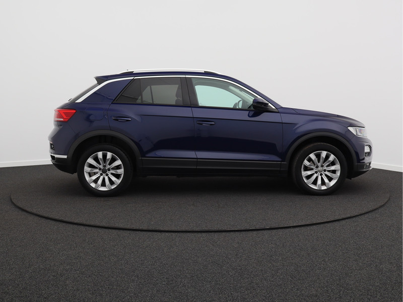 Volkswagen T-Roc 1.0 TSI Style/ achteruitrijcamera/ lage km/ zeer mooi!