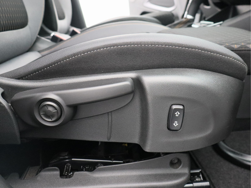 Opel Crossland X 1.2 Turbo Innovation/ automaat/ afneembare trekhaak!