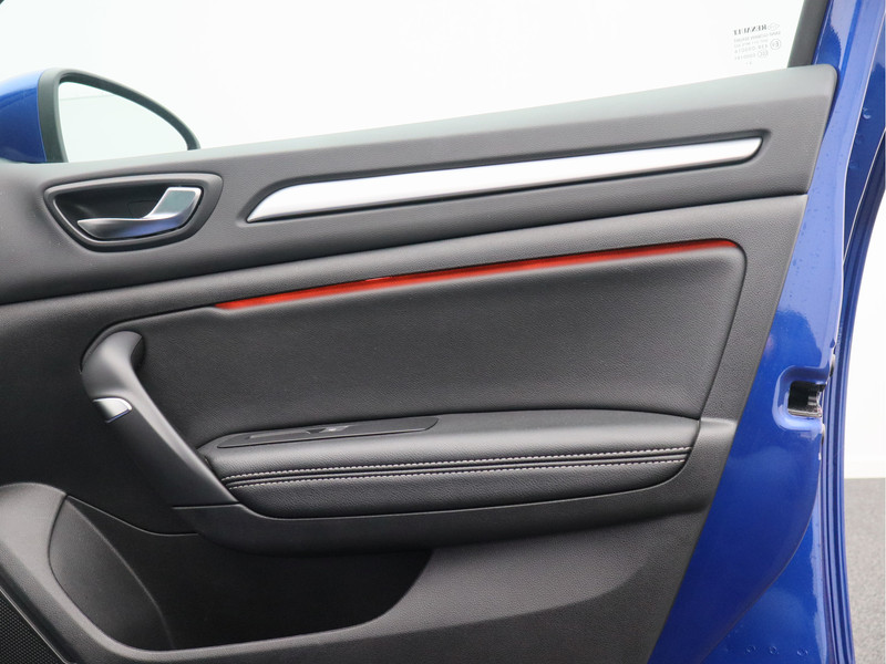 Renault Mégane Estate 1.3 TCe 140 Techno/ automaat/ lage km/ trekhaak/ compleet!