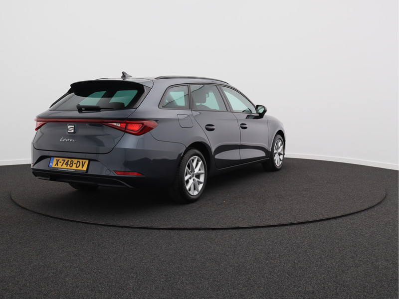 SEAT Leon Sportstourer 1.0 eTSI Style Business Intense/ automaat/ zeer mooi!