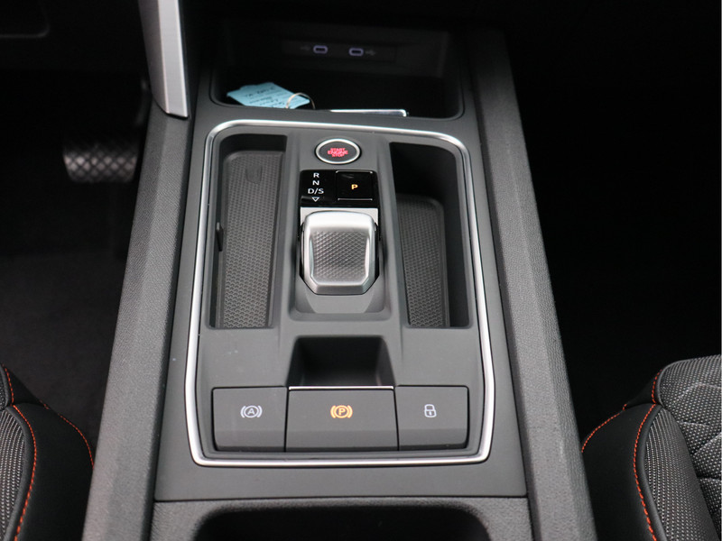 SEAT Leon Sportstourer 1.5 eTSI FR Launch Edition/ automaat/ zeer mooi!