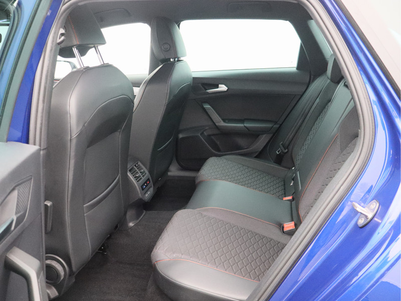 SEAT Leon Sportstourer 1.5 eTSI FR Launch Edition/ automaat/ zeer mooi!