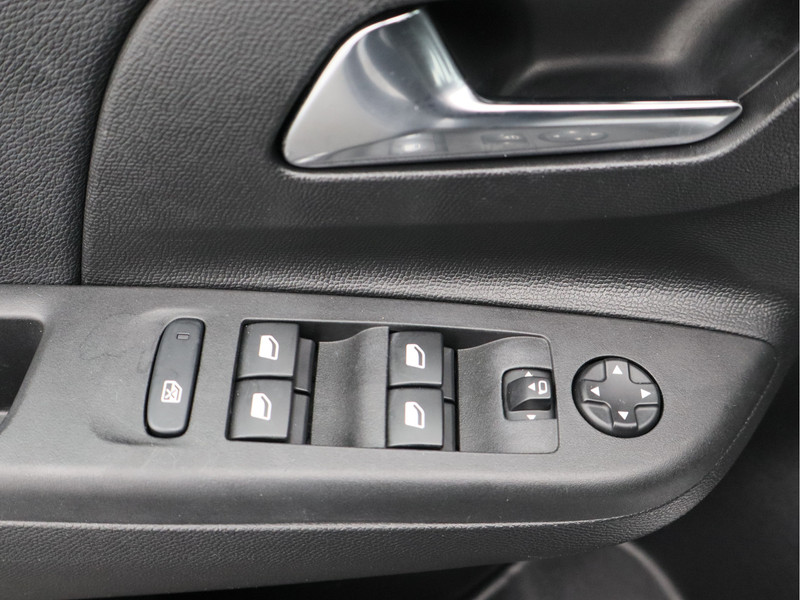 Opel Corsa 1.2 Elegance/ automaat/ lage km/ compleet!