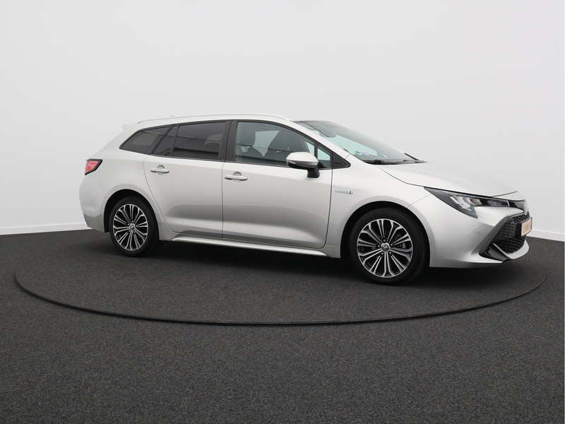 Toyota Corolla Touring Sports 1.8 Hybrid Dynamic/ lage km/ zeer mooi!