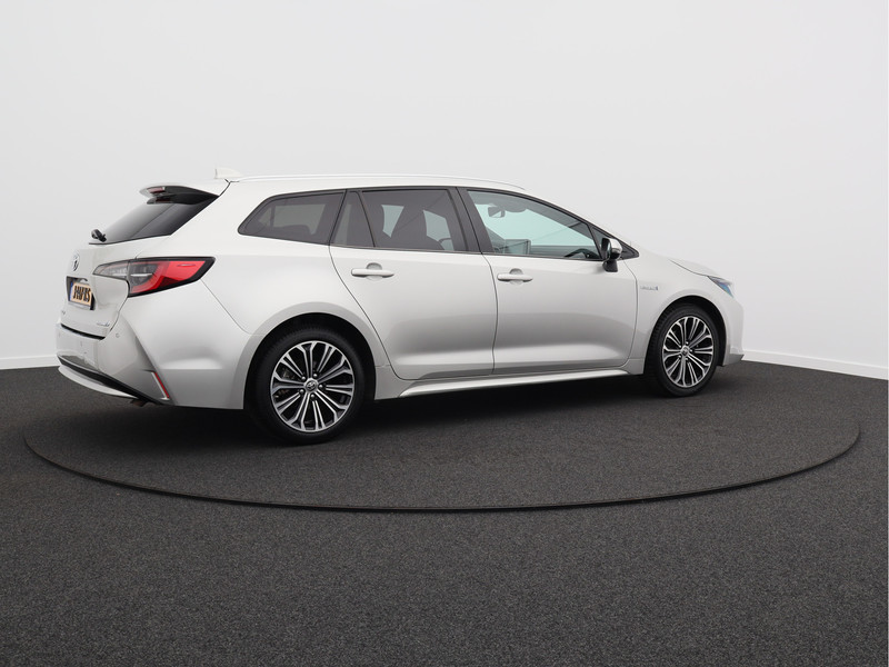 Toyota Corolla Touring Sports 1.8 Hybrid Dynamic/ lage km/ zeer mooi!