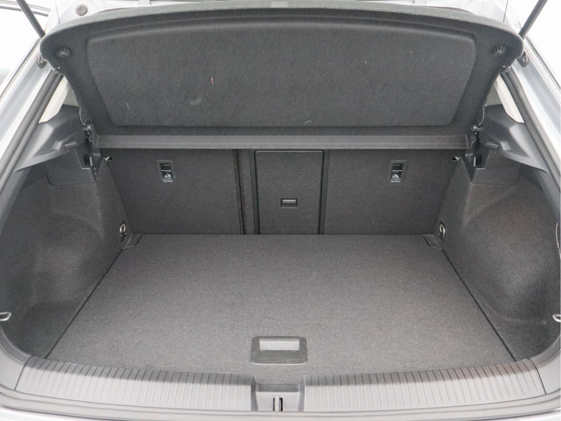 Volkswagen T-Roc 1.0 TSI Life Business/ trekhaak/ zeer mooi!