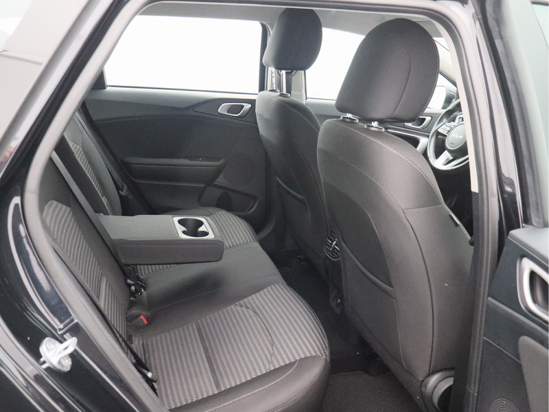 Kia Ceed Sportswagon 1.5 T-GDi DynamicLine/ lage km/ zeer mooi!