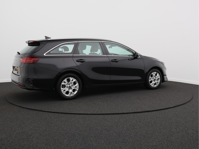 Kia Ceed Sportswagon 1.5 T-GDi DynamicLine/ lage km/ zeer mooi!