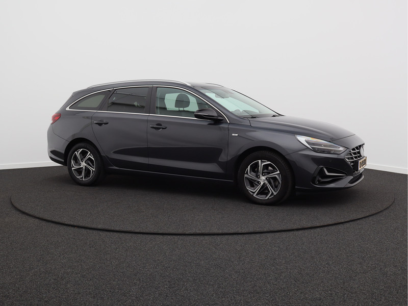 Hyundai i30 Wagon 1.5 T-GDi MHEV Premium/ automaat/ compleet!