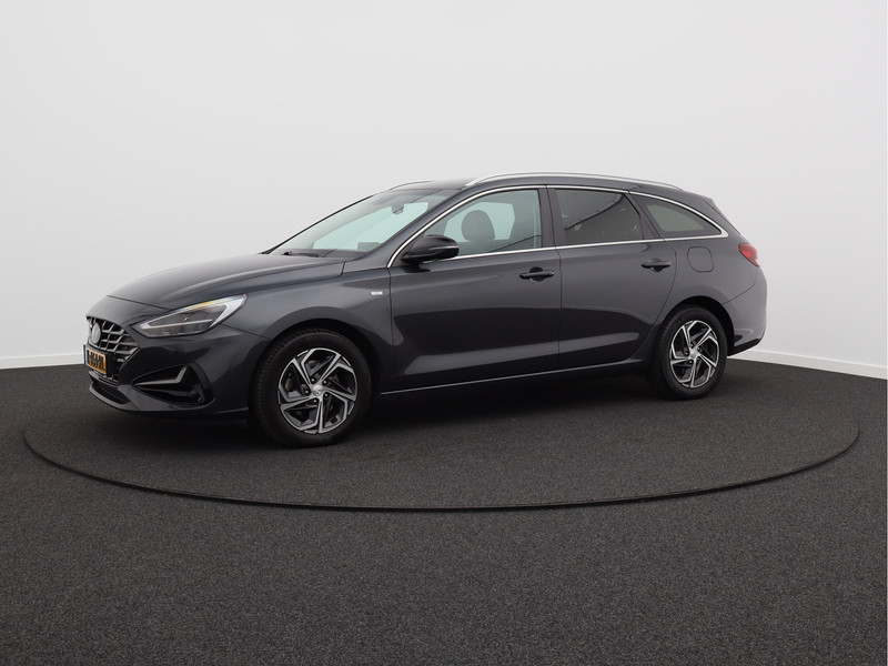 Hyundai i30 Wagon 1.5 T-GDi MHEV Premium/ automaat/ compleet!