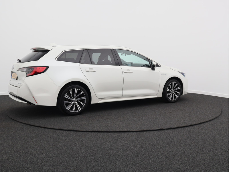 Toyota Corolla Touring Sports 1.8 Hybrid Business Plus/ lage km/ zeer mooi!