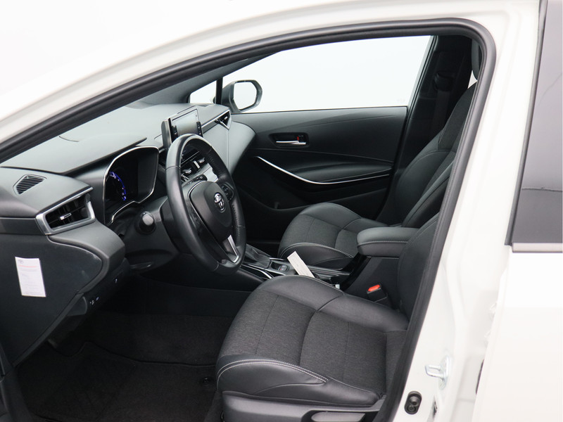 Toyota Corolla Touring Sports 1.8 Hybrid Business Plus/ lage km/ zeer mooi!