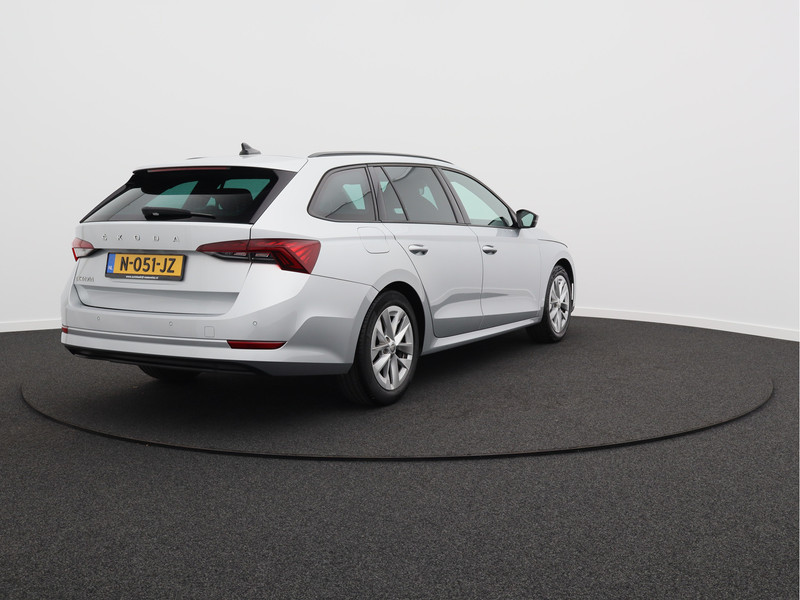 Škoda Octavia Combi 1.0 TSI Sport Business/ lage km/ zeer mooi!