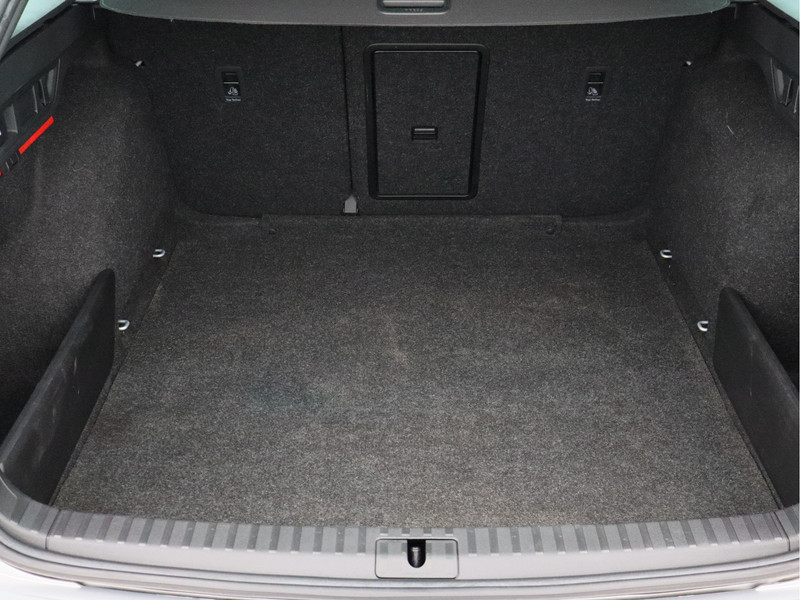 Škoda Octavia Combi 1.0 TSI Sport Business/ lage km/ zeer mooi!