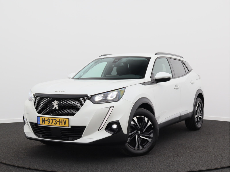 Peugeot 2008 1.2 PureTech Blue Lease Allure/ trekhaak/ zeer mooi!