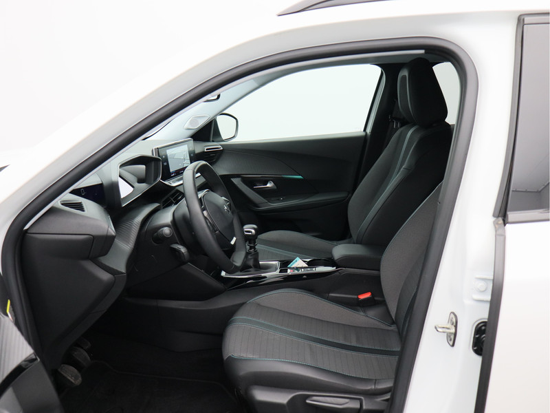 Peugeot 2008 1.2 PureTech Blue Lease Allure/ trekhaak/ zeer mooi!