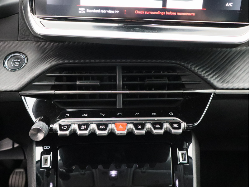 Peugeot 2008 1.2 PureTech Blue Lease Allure/ trekhaak/ zeer mooi!