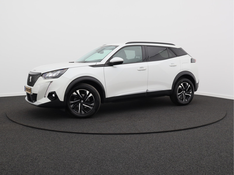 Peugeot 2008 1.2 PureTech Blue Lease Allure/ trekhaak/ zeer mooi!