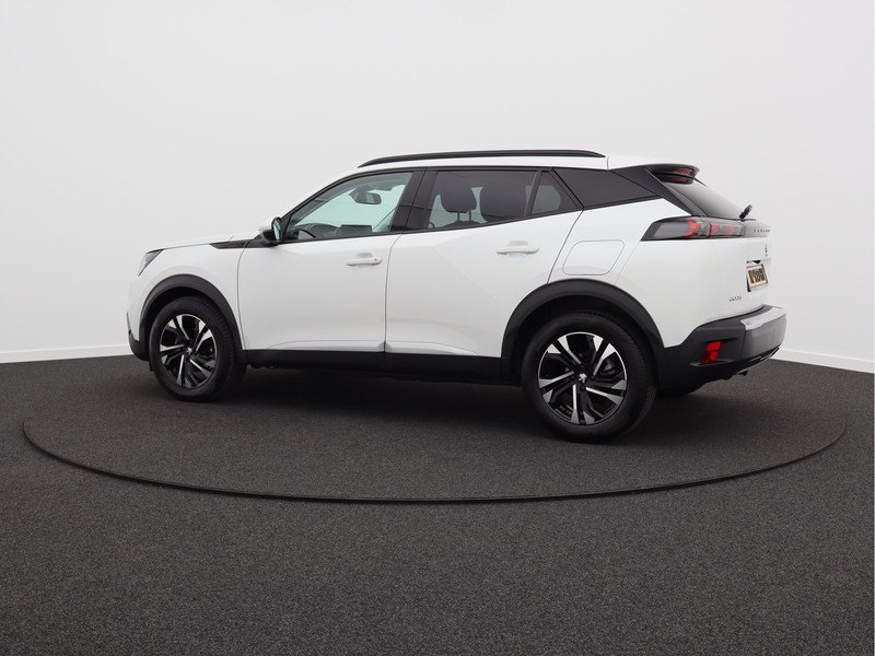 Peugeot 2008 1.2 PureTech Blue Lease Allure/ trekhaak/ zeer mooi!