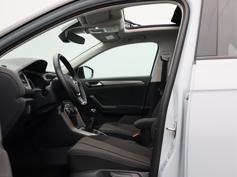 Volkswagen T-Roc 1.0 TSI Style Business/ camera/ schuifdak/ zeer mooi!
