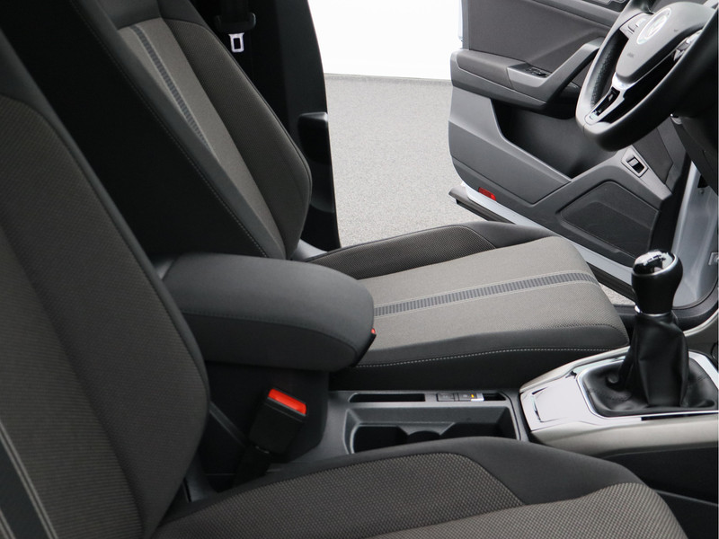 Volkswagen T-Roc 1.0 TSI Style Business/ camera/ schuifdak/ zeer mooi!