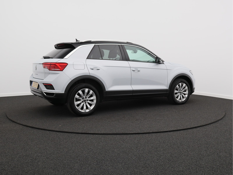 Volkswagen T-Roc 1.0 TSI Style Business/ camera/ schuifdak/ zeer mooi!