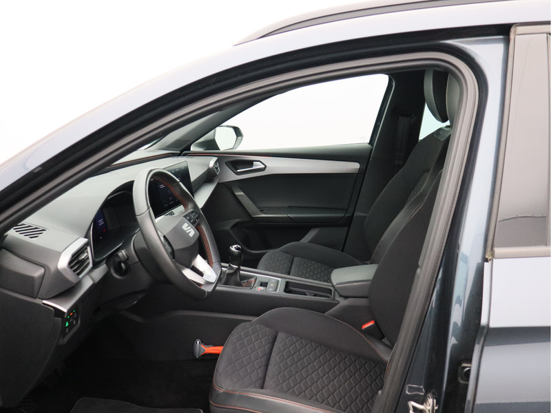 SEAT Leon Sportstourer 1.5 TSI FR Business Intense/ mooie auto!