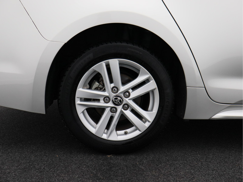 Toyota Corolla Touring Sports 1.8 Hybrid Active/ lage km/ zeer moo!