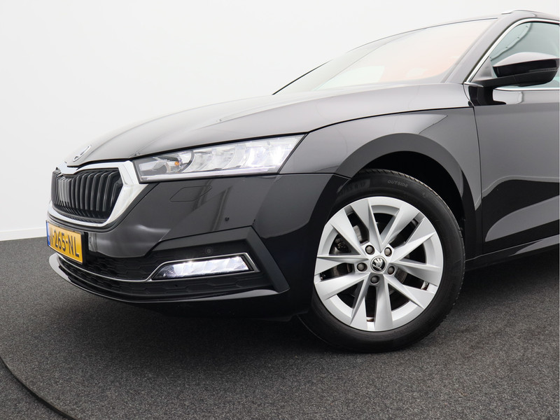 Škoda Octavia Combi 1.0 e-TSI Business Edition Plus/ automaat/ zeer mooi!