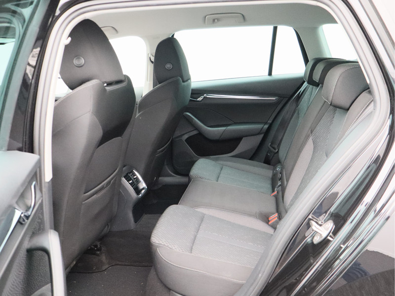 Škoda Octavia Combi 1.5 e-TSI Business Edition Plus/ automaat/ zeer mooi!