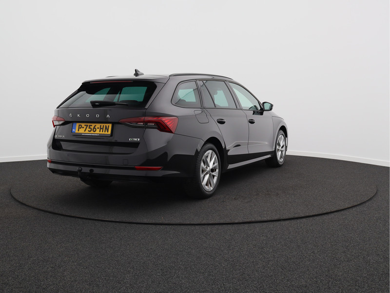 Škoda Octavia Combi 1.5 e-TSI Business Edition Plus/ automaat/ zeer mooi!