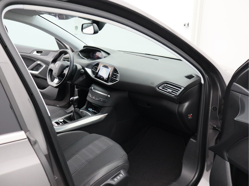 Peugeot 308 SW 1.2 PureTech Blue Lease Allure/ zeer mooi!