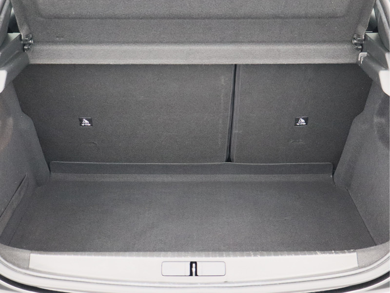 Peugeot 208 1.2 PureTech GT Pack/ lage km/ automaat!