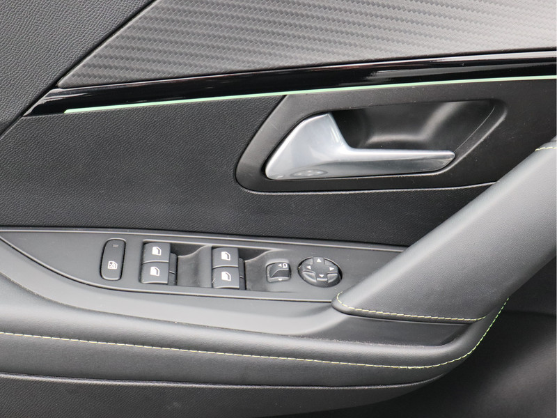 Peugeot 208 1.2 PureTech GT Pack/ lage km/ automaat!