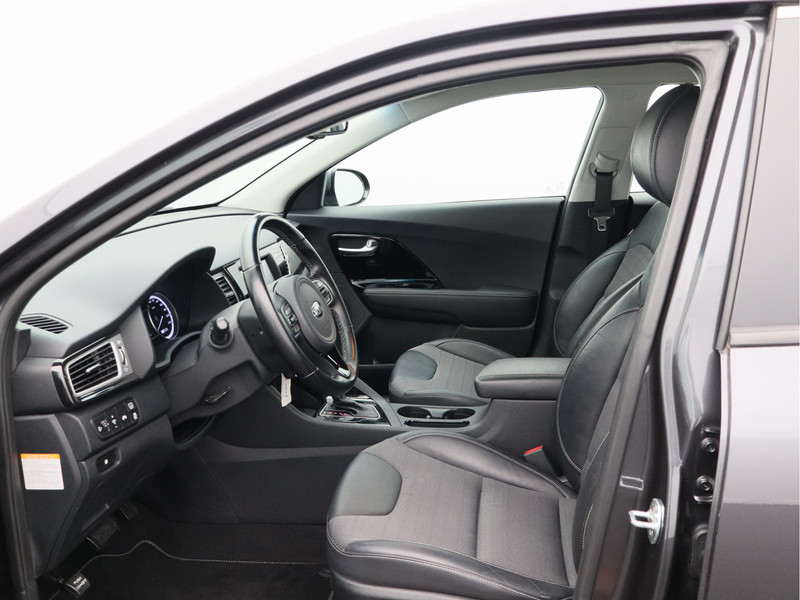 Kia Niro 1.6 GDi Hybrid Dynamicline/ lage km/ trekhaak!