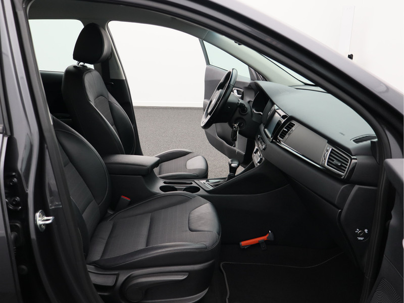 Kia Niro 1.6 GDi Hybrid Dynamicline/ lage km/ trekhaak!