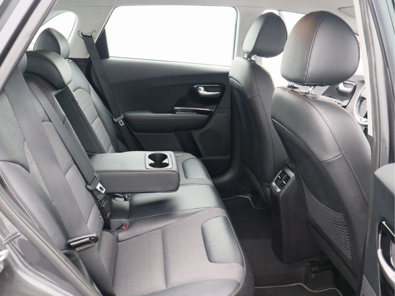 Kia Niro 1.6 GDi Hybrid Dynamicline/ lage km/ trekhaak!