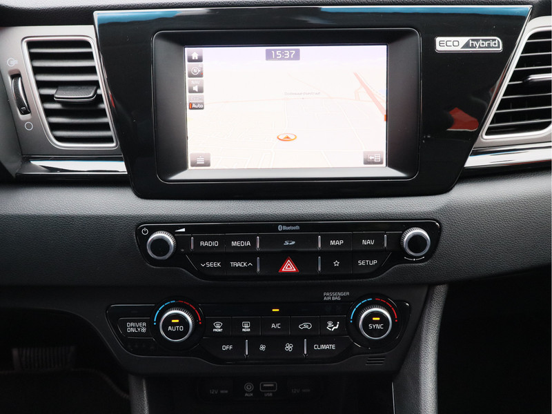 Kia Niro 1.6 GDi Hybrid Dynamicline/ lage km/ trekhaak!