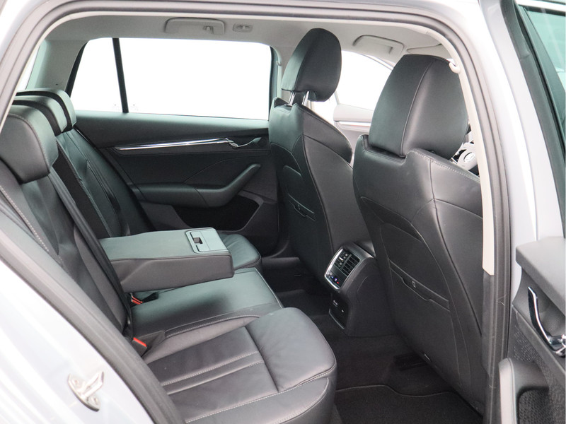 Škoda Octavia Combi 1.0 e-TSI Business Edition Plus/ leder/ compleet!