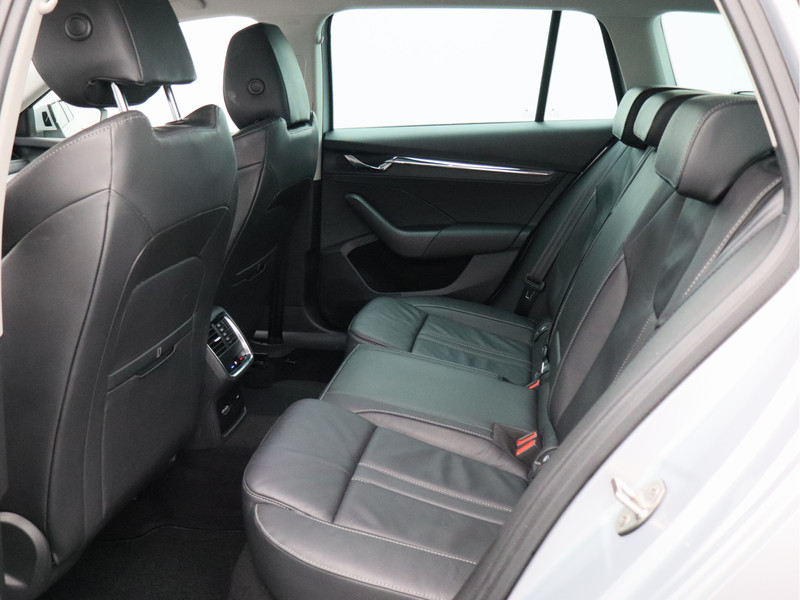 Škoda Octavia Combi 1.0 e-TSI Business Edition Plus/ leder/ compleet!