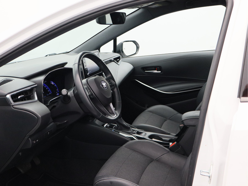 Toyota Corolla Touring Sports 1.8 Hybrid Business Plus/ lage km/ zeer mooi!