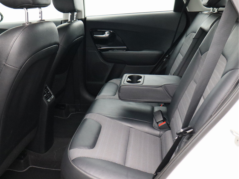 Kia Niro 1.6 GDi Hybrid DynamicLine/ unieke km/ trekhaak!