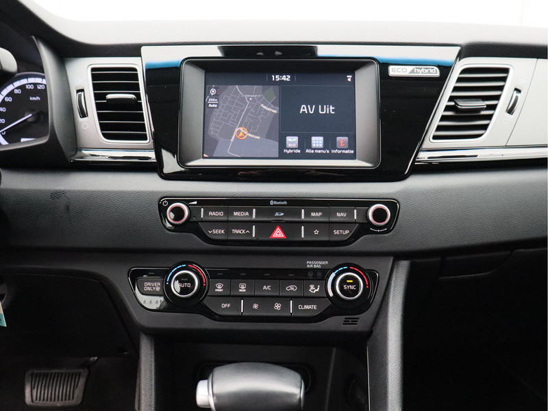 Kia Niro 1.6 GDi Hybrid DynamicLine/ unieke km/ trekhaak!